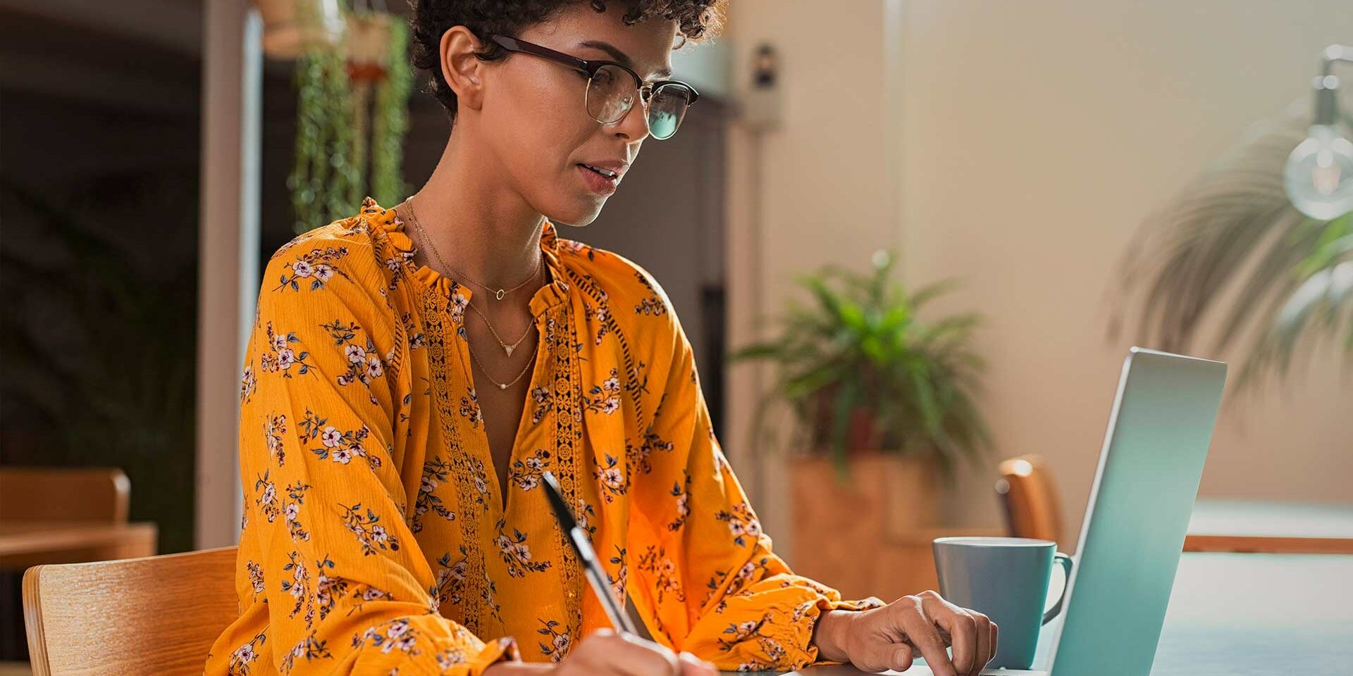 Comunicação com Investidores Pessoas Físicas: qual é o papel do Assessor de Investimento Comunicação com Investidores Pessoas Físicas: qual é o papel do Assessor de Investimento?